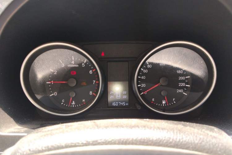 Used Haval H6 2011 2.0L Manual Two-Wheel Drive Elite Version Instrument Cluster