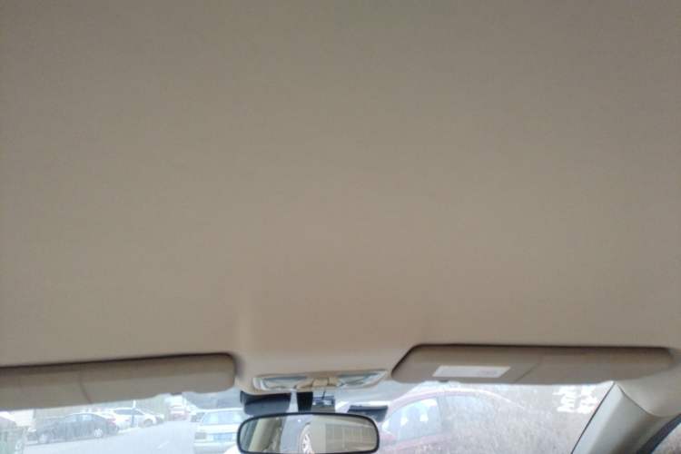 Used Haval H6 2011 2.0L Manual Two-Wheel Drive Elite Version Interior 5