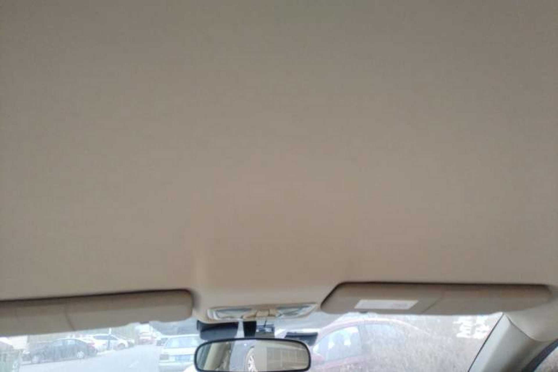 Used Haval H6 2011 2.0L Manual Two-Wheel Drive Elite Version Interior 5