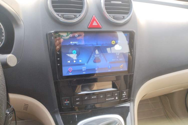Used Haval H6 2011 2.0L Manual Two-Wheel Drive Elite Version Interior 7