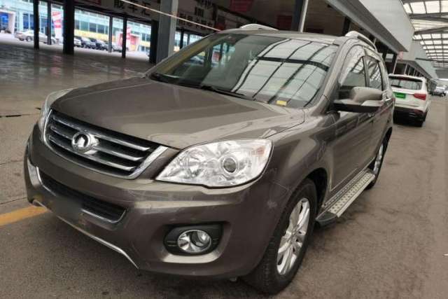 Used Haval H6 2011 Green Silence 2.0T Manual Two-Wheel Drive Elite Model