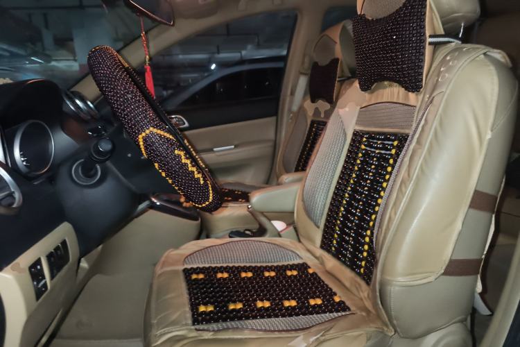 Used Haval H6 2011 2.0L Manual Two-Wheel Drive Elite Version Left Front Seat