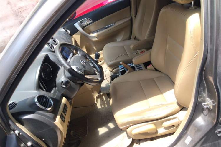Used Haval H6 2011 2.0L Manual Two-Wheel Drive Elite Version Left Front Seat