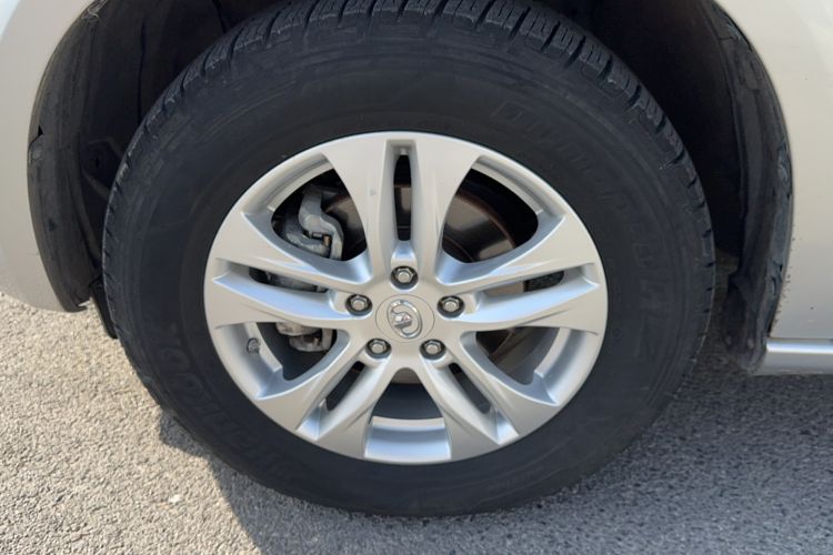 Used Haval H6 2011 2.0L Manual Two-Wheel Drive Elite Version Left Front Wheel Hub