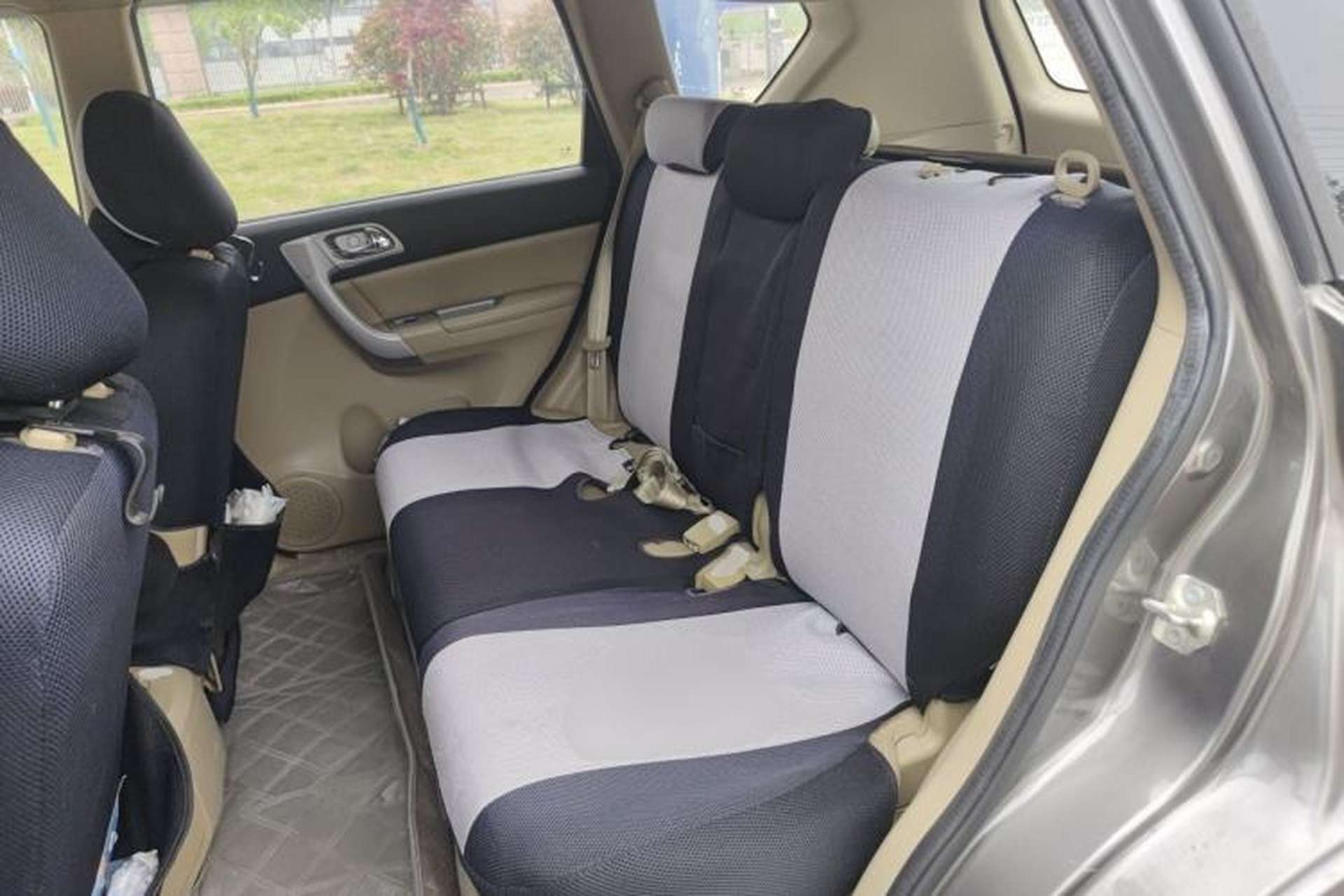 Used Haval H6 2011 2.0L Manual Two-Wheel Drive Elite Version Left Rear Seat