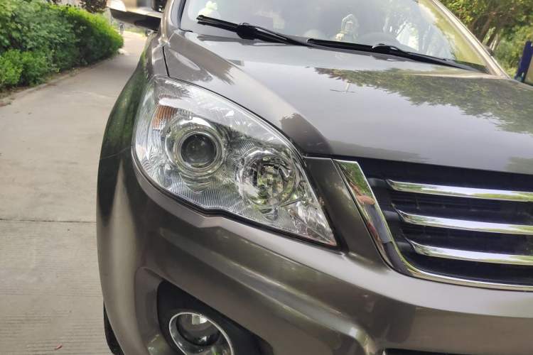 Used Haval H6 2011 2.0L Manual Two-Wheel Drive Elite Version Right Front Headlight