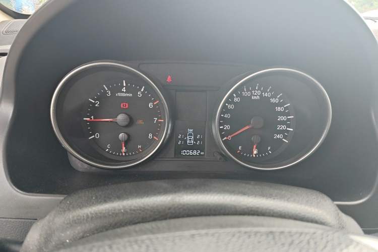 Used Haval H6 2011 2.0L Manual Two-Wheel Drive Elite Version Instrument Cluster