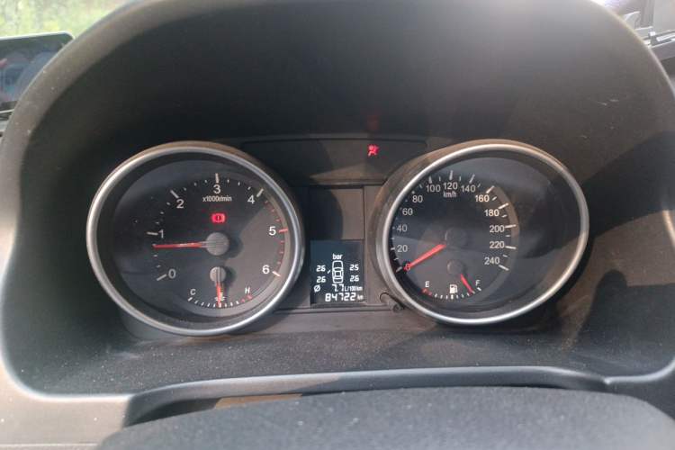 Used Haval H6 2011 Green Silence 2.0T Manual Two-Wheel Drive Elite Model Instrument Cluster