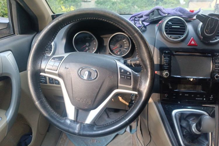 Used Haval H6 2011 Green Silence 2.0T Manual Two-Wheel Drive Elite Model Steering Wheel