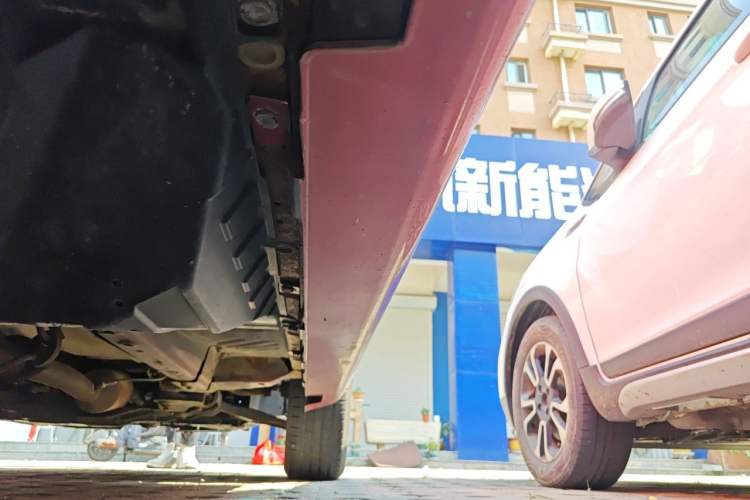 Used Haval H6 2011 2.0L Manual Two-Wheel Drive Elite Version Chassis Rear Right