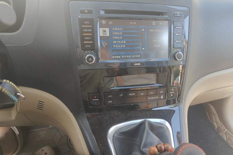 Used Haval H6 2011 2.0L Manual Two-Wheel Drive Elite Version Audio And AC Panel
