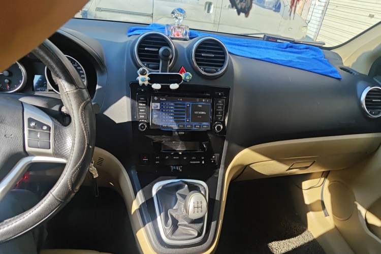 Used Haval H6 2011 2.0L Manual Two-Wheel Drive Elite Version Audio And AC Panel