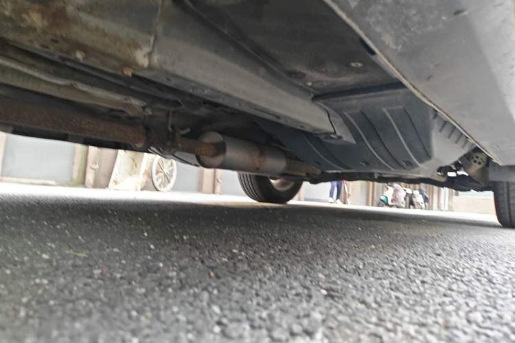 Used Haval H6 2011 2.0L Manual Two-Wheel Drive Elite Version Chassis Front Left