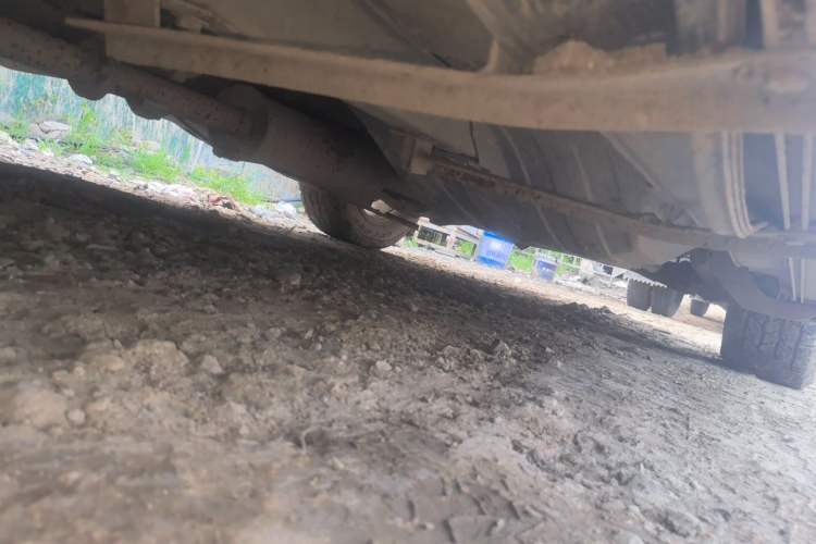Used Haval H6 2011 2.0L Manual Two-Wheel Drive Elite Version Chassis Front Left