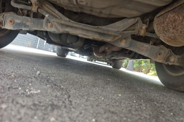 Used Haval H6 2011 2.0L Manual Two-Wheel Drive Elite Version Chassis Rear