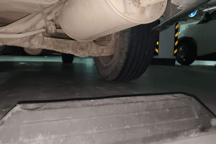 Used Haval H6 2011 Green Silence 2.0T Manual Two-Wheel Drive Elite Model Chassis Rear Left