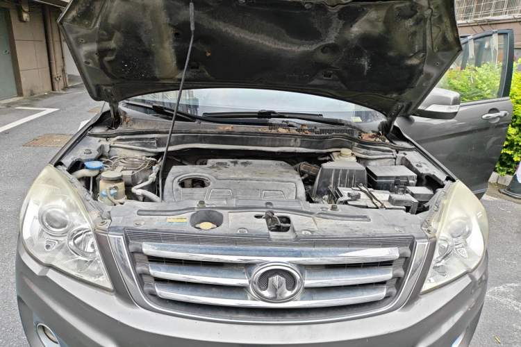 Used Haval H6 2011 2.0L Manual Two-Wheel Drive Elite Version Engine Bay