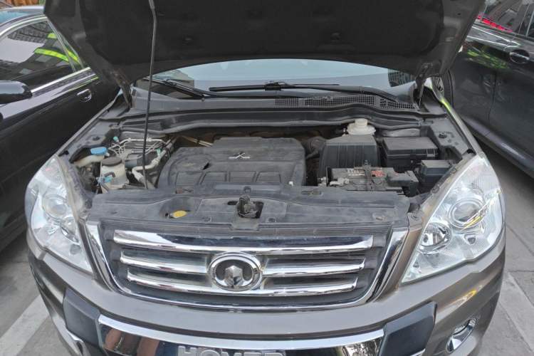 Used Haval H6 2011 2.0L Manual Two-Wheel Drive Elite Version Engine Bay