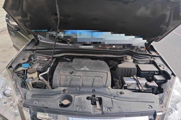 Used Haval H6 2011 2.0L Manual Two-Wheel Drive Elite Version Engine Bay