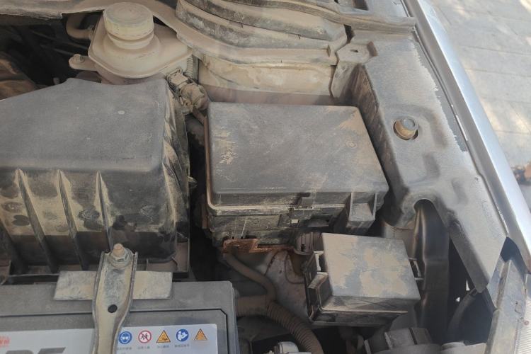 Used Haval H6 2011 2.0L Manual Two-Wheel Drive Elite Version Engine Bay Left