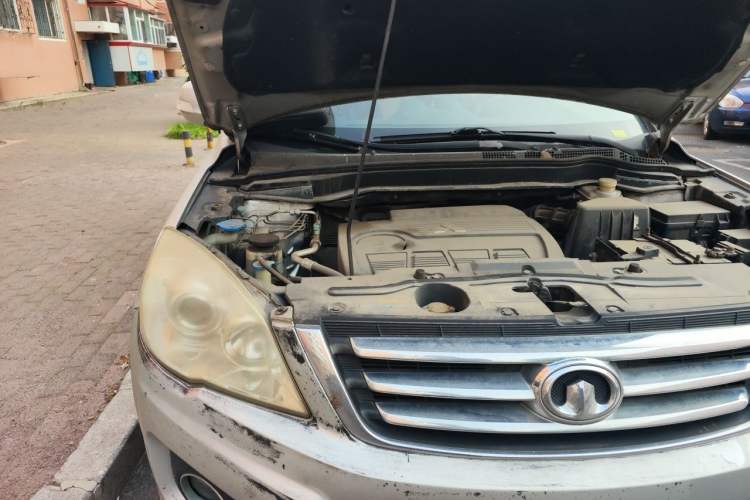 Used Haval H6 2011 2.0L Manual Two-Wheel Drive Urban Version Engine Bay Right