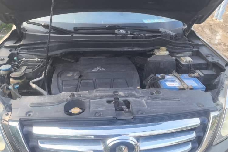 Used Haval H6 2011 2.0L Manual Two-Wheel Drive Elite Version Engine Bay