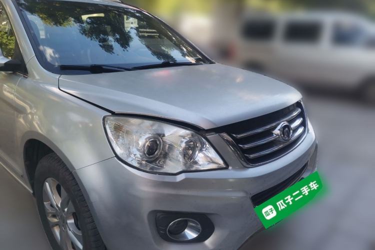 Used Haval H6 2011 2.0L Manual Two-Wheel Drive Urban Version Front Right 45 Deg
