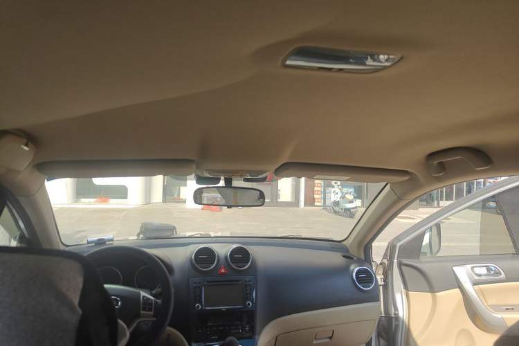 Used Haval H6 2011 2.0L Manual Two-Wheel Drive Elite Version Headliner