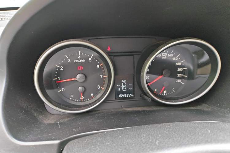 Used Haval H6 2011 2.0L Manual Two-Wheel Drive Elite Version Instrument Cluster