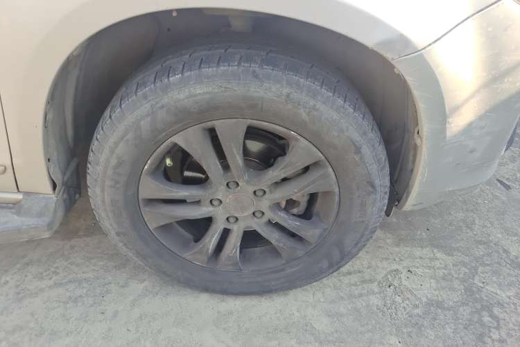 Used Haval H6 2011 2.0L Manual Two-Wheel Drive Elite Version Left Front Wheel Hub