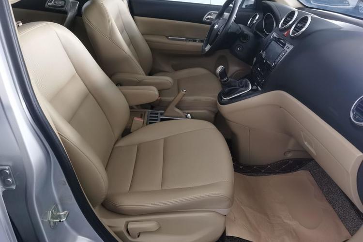Used Haval H6 2011 2.0L Manual Two-Wheel Drive Elite Version Right Front Seat