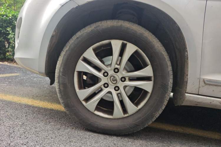 Used Haval H6 2011 2.0L Manual Two-Wheel Drive Elite Version Right Front Wheel Hub