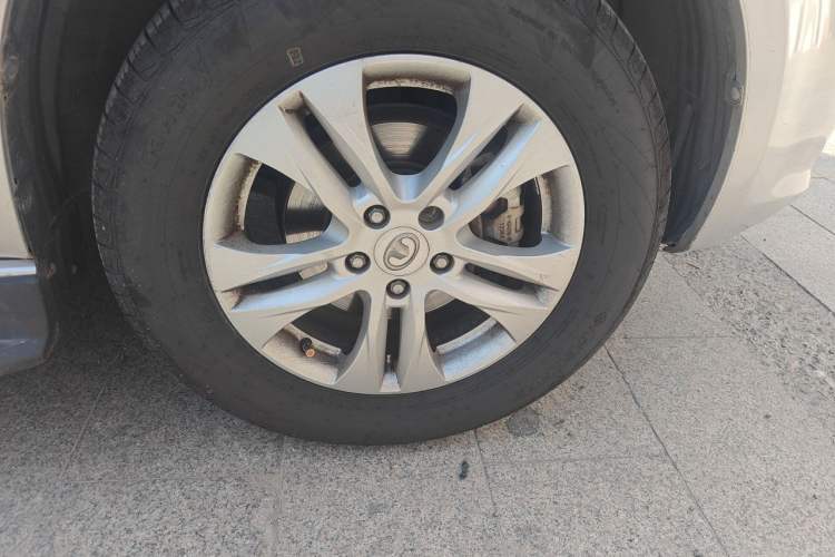 Used Haval H6 2011 2.0L Manual Two-Wheel Drive Elite Version Right Front Wheel Hub