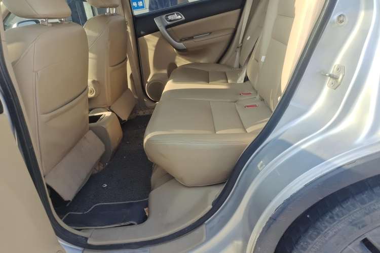 Used Haval H6 2011 2.0L Manual Two-Wheel Drive Elite Version Right Rear Seat