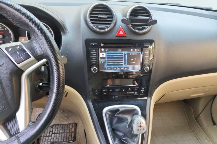 Used Haval H6 2011 2.0L Manual Two-Wheel-Drive Prestige Version Audio And AC Panel