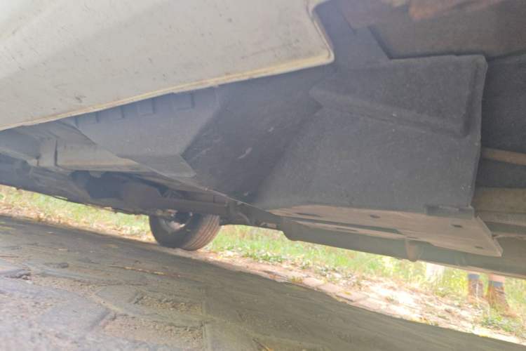 Used Haval H6 2011 2.0L Manual Two-Wheel-Drive Prestige Version Chassis Rear Left