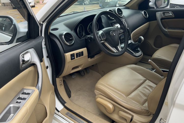 Used Haval H6 2011 2.0L Manual Two-Wheel-Drive Prestige Version Driver Seat
