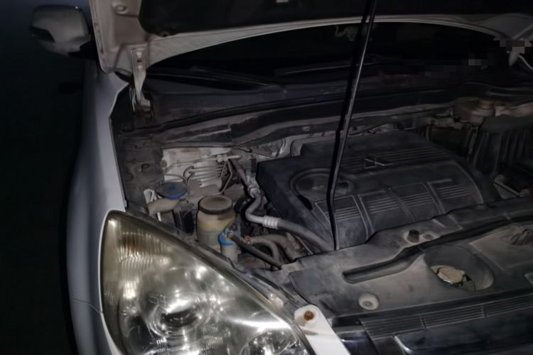 Used Haval H6 2011 2.0L Manual Two-Wheel Drive Elite Version Engine Bay Right