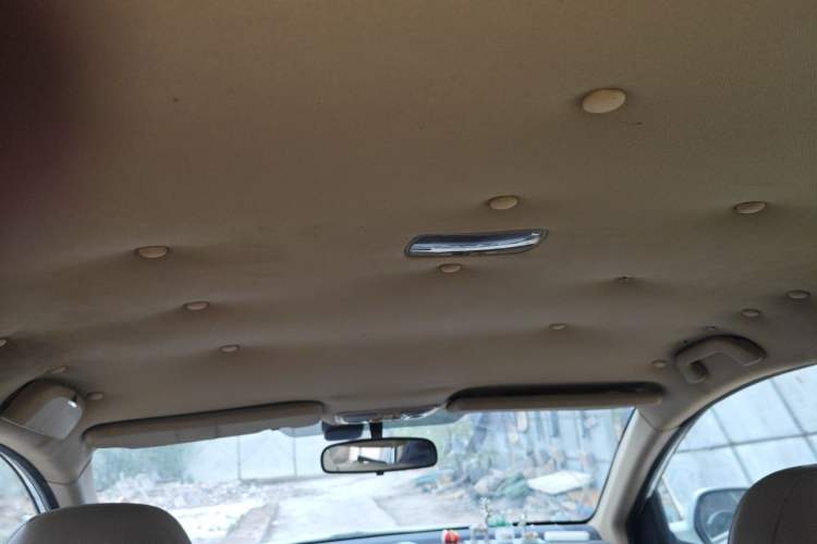 Used Haval H6 2011 2.0L Manual Two-Wheel Drive Urban Version Headliner