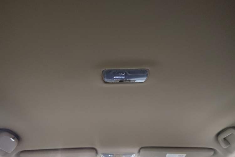 Used Haval H6 2011 2.0L Manual Two-Wheel Drive Elite Version Headliner