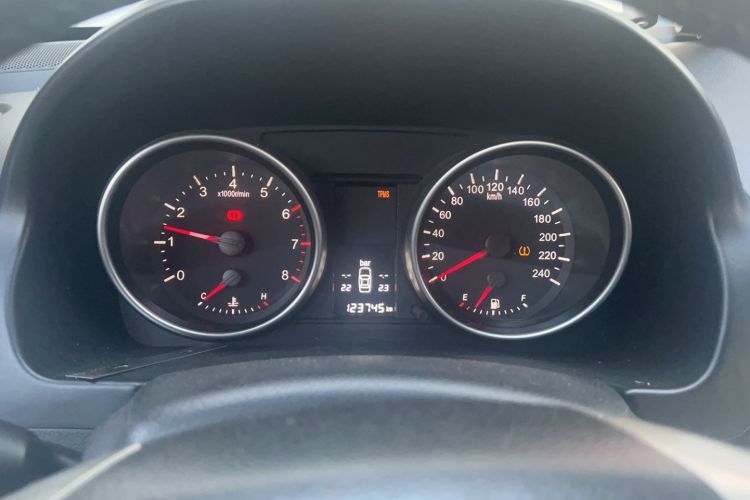 Used Haval H6 2011 2.0L Manual Two-Wheel-Drive Prestige Version Instrument Cluster