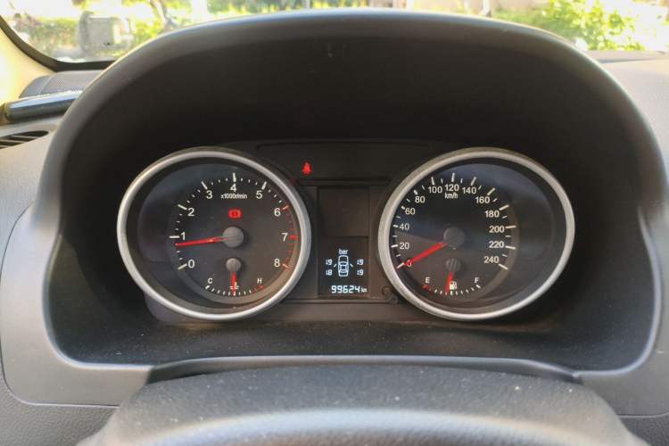 Used Haval H6 2011 2.0L Manual Two-Wheel Drive Elite Version Instrument Cluster