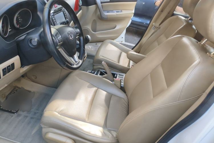 Used Haval H6 2011 2.0L Manual Two-Wheel Drive Elite Version Left Front Seat