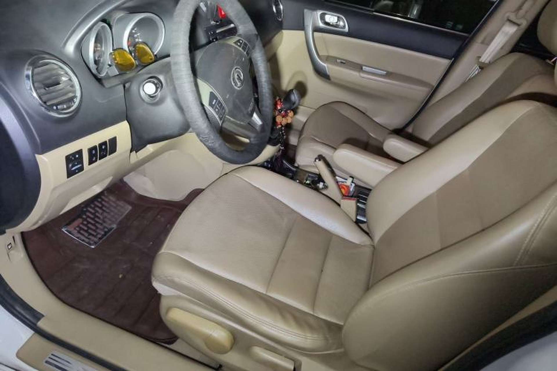 Used Haval H6 2011 2.0L Manual Two-Wheel Drive Elite Version Left Front Seat
