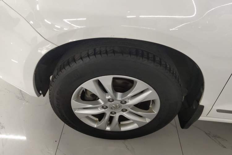 Used Haval H6 2011 2.0L Manual Two-Wheel Drive Elite Version Left Front Wheel Hub