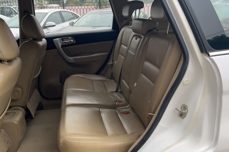 Used Haval H6 2011 2.0L Manual Two-Wheel-Drive Prestige Version Left Rear Seat