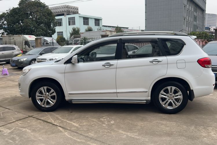 Used Haval H6 2011 2.0L Manual Two-Wheel-Drive Prestige Version Left Side