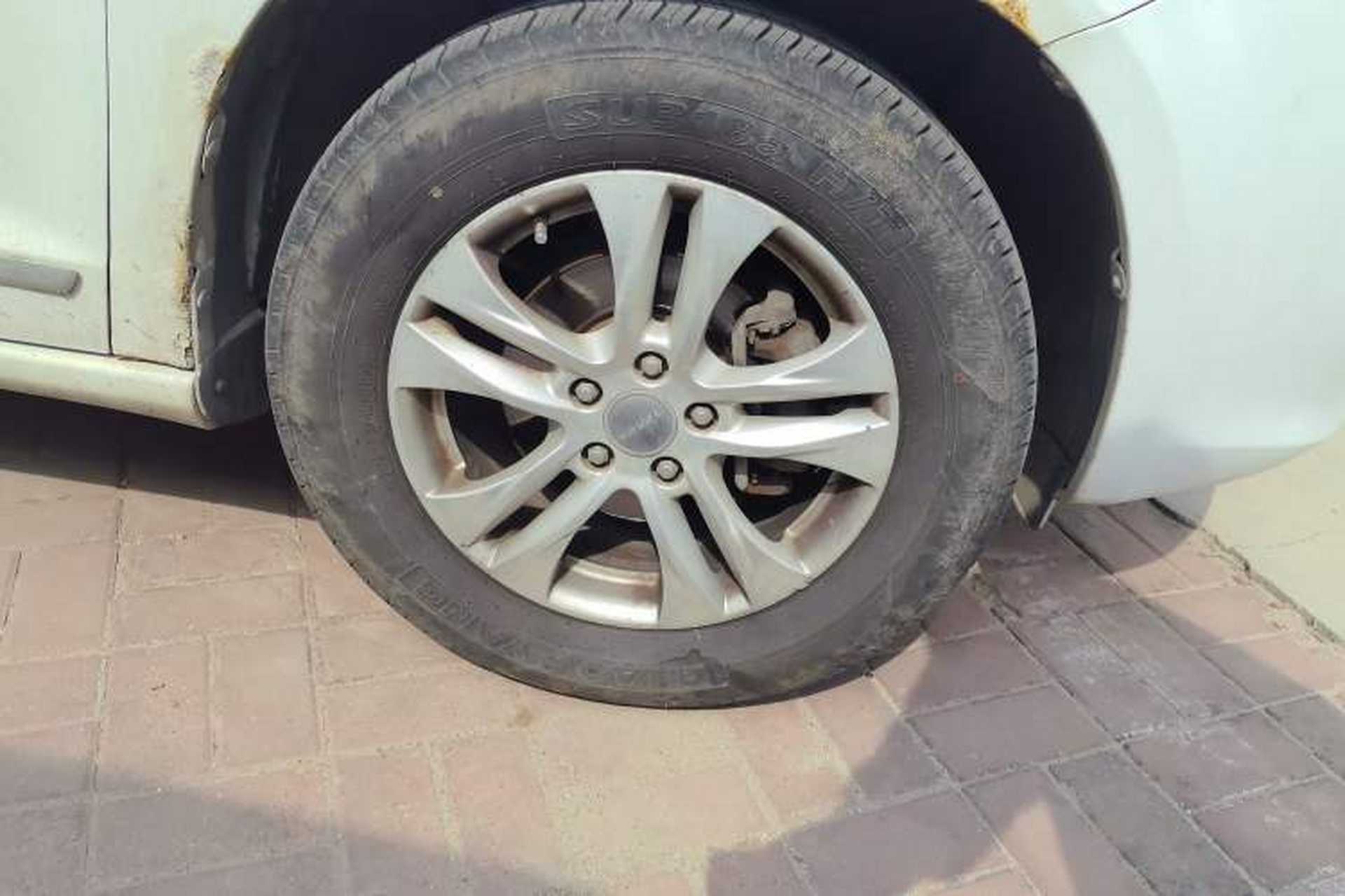 Used Haval H6 2011 2.0L Manual Two-Wheel Drive Urban Version Right Front Wheel Hub