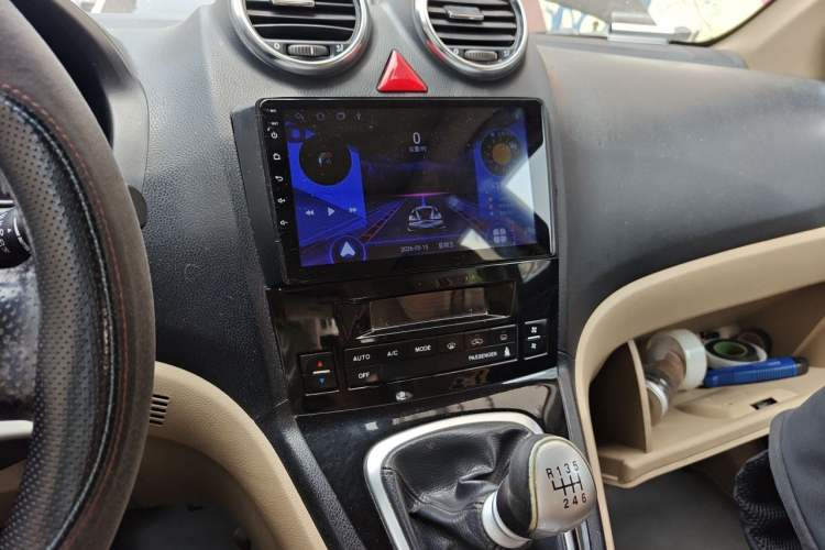 Used Haval H6 2012 1.5T Manual Two-Wheel Drive Prestige Version Audio And AC Panel