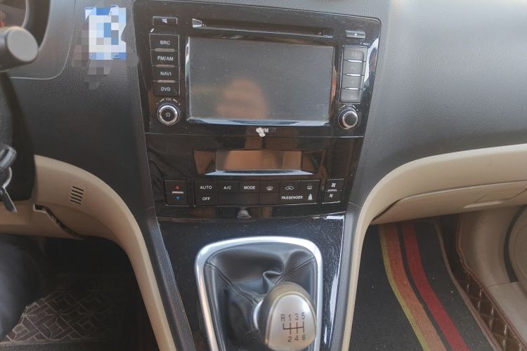 Used Haval H6 2012 1.5T Manual Two-Wheel Drive Elite Model Audio And AC Panel